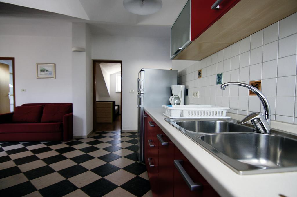 Apartments Ida Đảo Cres Ngoại thất bức ảnh