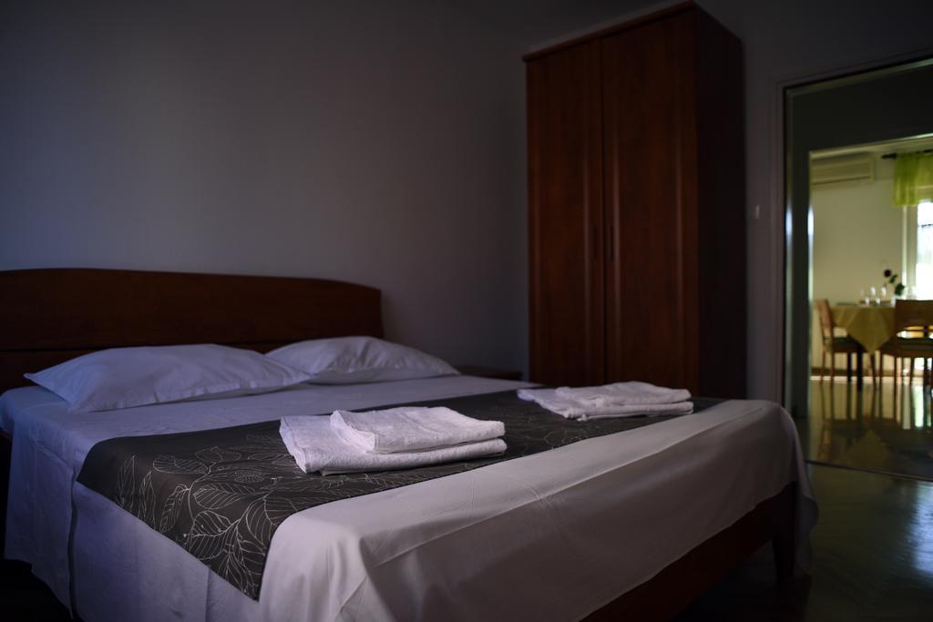 Apartments Ida Đảo Cres Ngoại thất bức ảnh