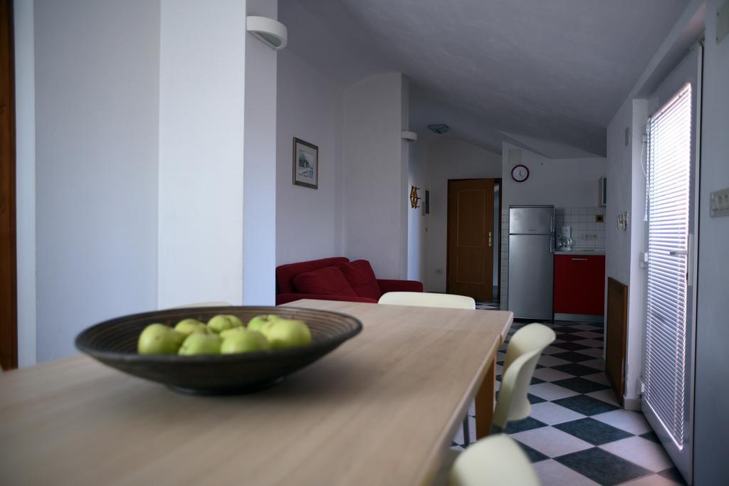 Apartments Ida Đảo Cres Ngoại thất bức ảnh